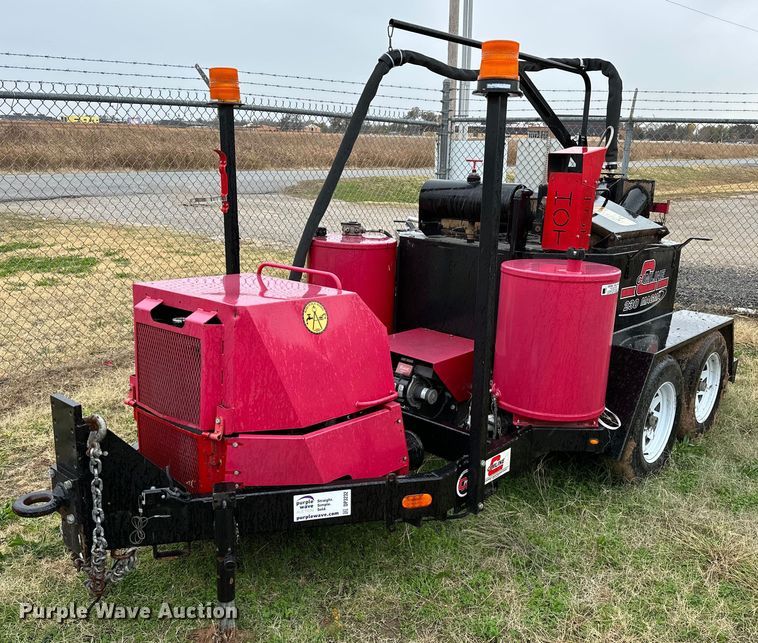 image for item DP3232 2015 Cimline 230 Magma  melter applicator