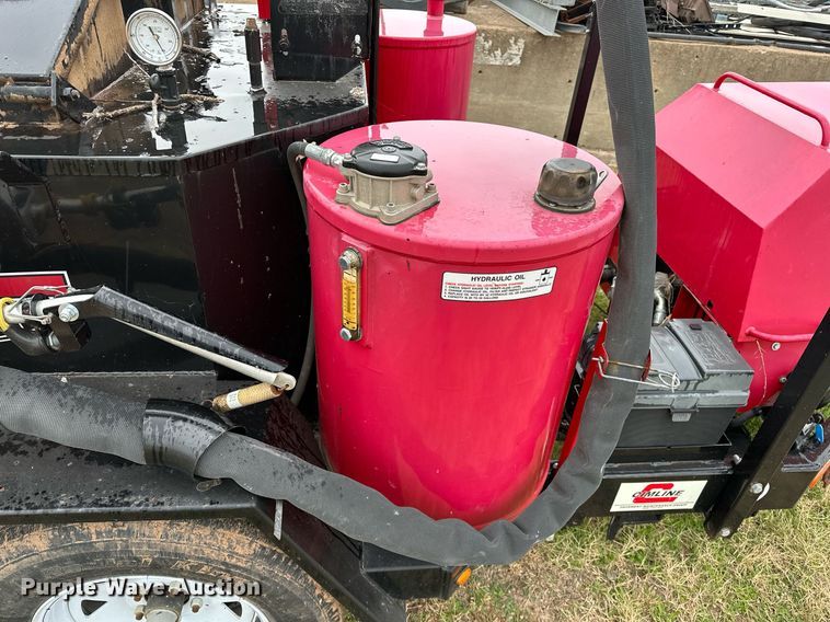 image for item DP3232 2015 Cimline 230 Magma  melter applicator