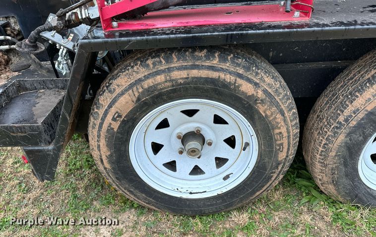 image for item DP3232 2015 Cimline 230 Magma  melter applicator