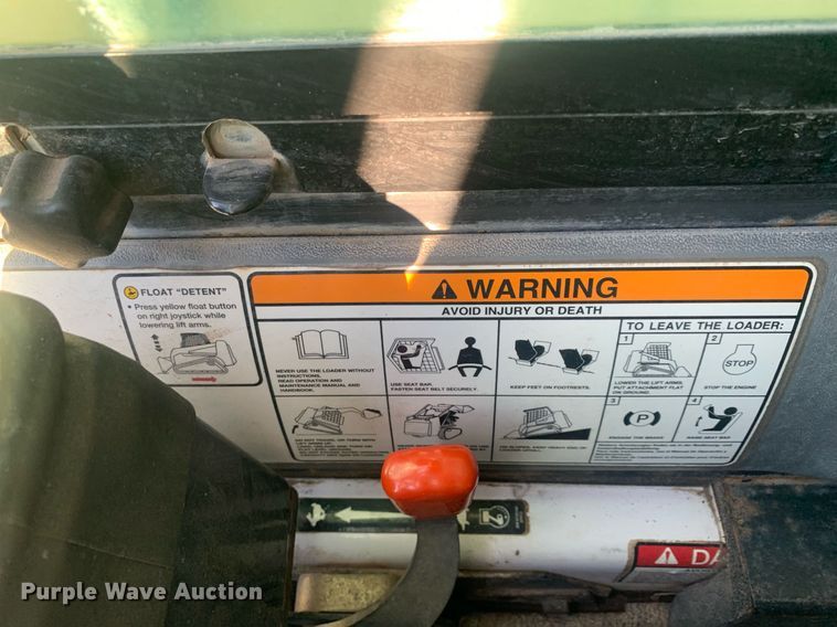 image for item DP8735 2008 Bobcat T320  tracked skid steer loader