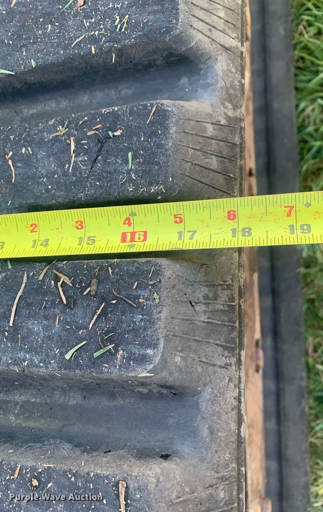 image for item DP8735 2008 Bobcat T320  tracked skid steer loader