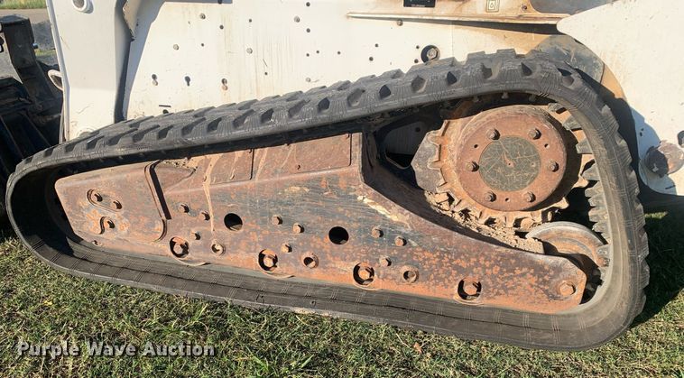 image for item DP8735 2008 Bobcat T320  tracked skid steer loader