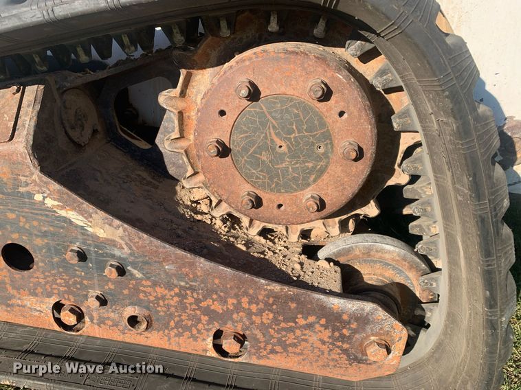 image for item DP8735 2008 Bobcat T320  tracked skid steer loader