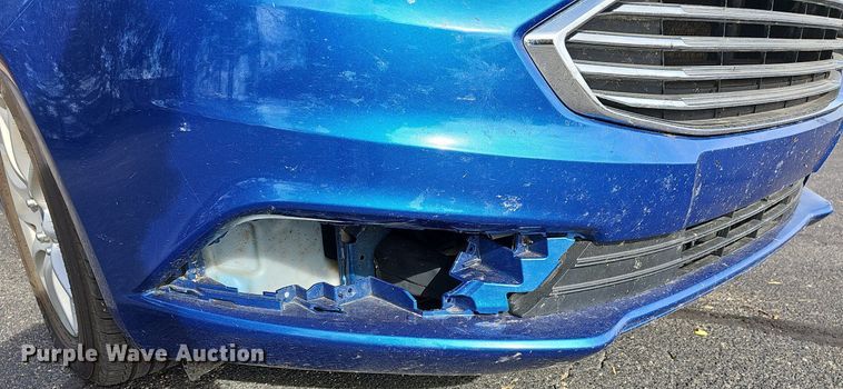 image for item DR5882 2017 Ford Fusion