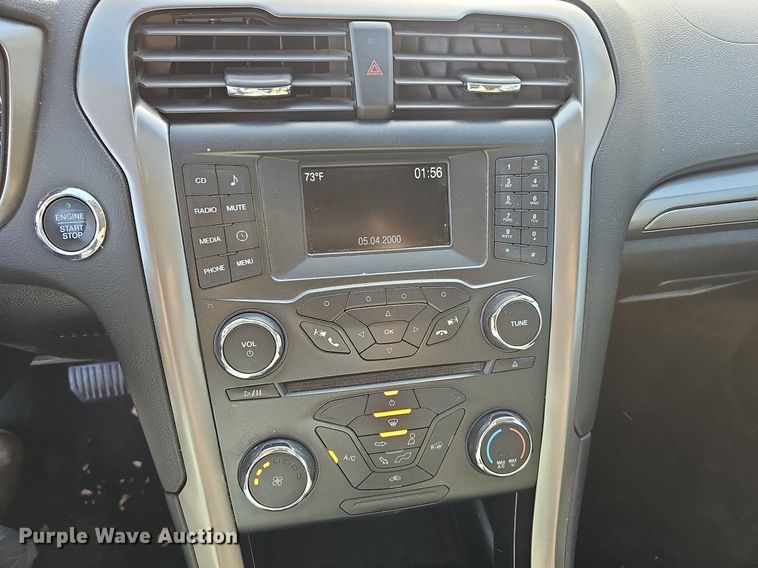 image for item DR5882 2017 Ford Fusion