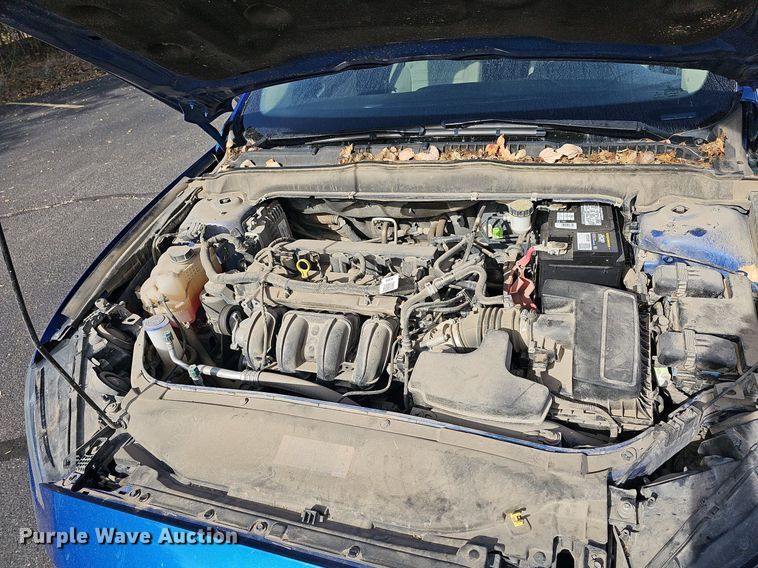 image for item DR5882 2017 Ford Fusion