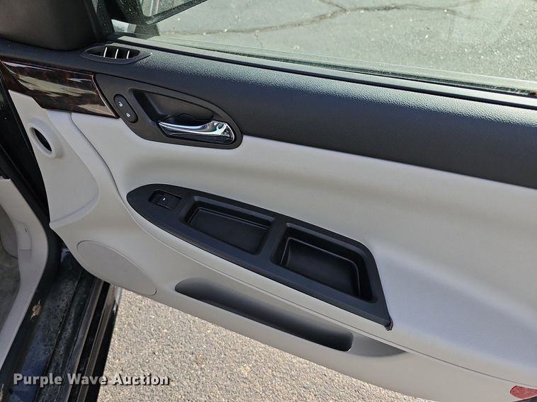 image for item DR5884 2016 Chevy Impala Limited