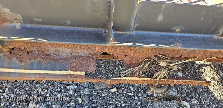 image for item DR5889 2011 Maxey  utility trailer