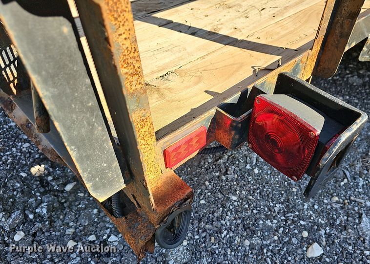 image for item DR5889 2011 Maxey  utility trailer