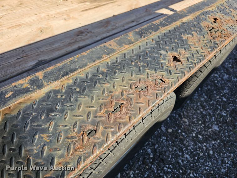 image for item DR5889 2011 Maxey  utility trailer