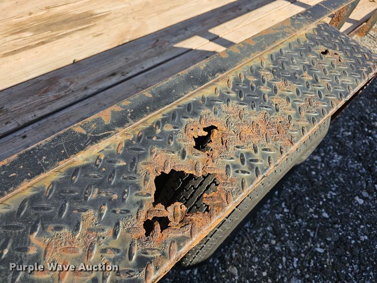 image for item DR5889 2011 Maxey  utility trailer