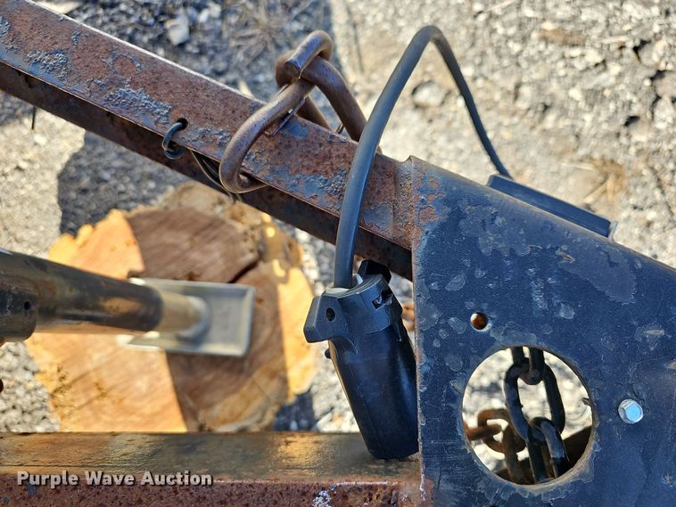 image for item DR5889 2011 Maxey  utility trailer