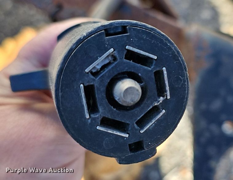 image for item DR5889 2011 Maxey  utility trailer