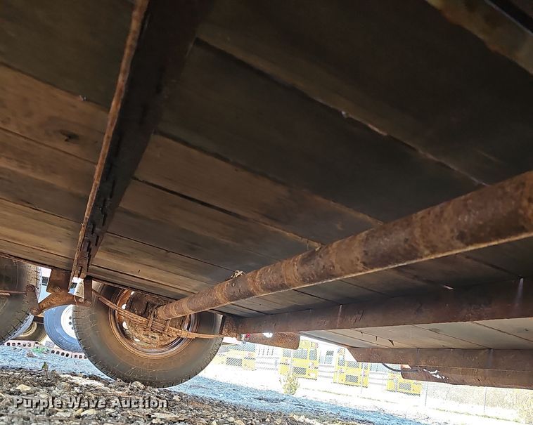 image for item DR5889 2011 Maxey  utility trailer