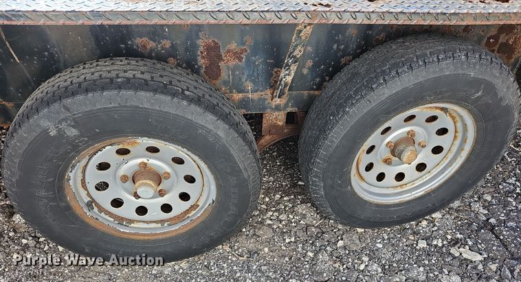 image for item DR5889 2011 Maxey  utility trailer