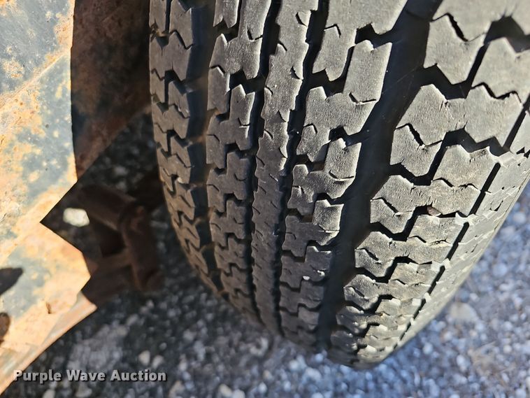 image for item DR5889 2011 Maxey  utility trailer