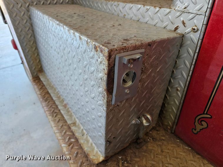 image for item DR5892 1975 International C01910B  pumper fire truck