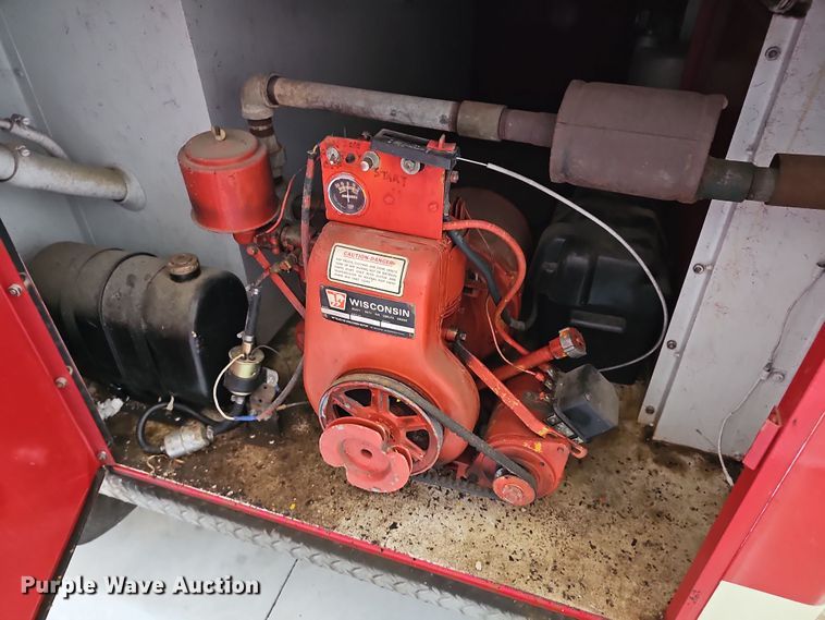 image for item DR5892 1975 International C01910B  pumper fire truck