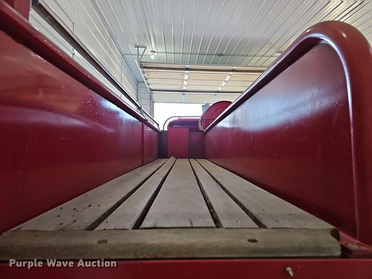 image for item DR5892 1975 International C01910B  pumper fire truck