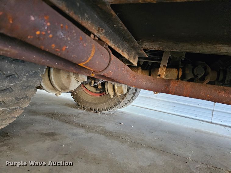 image for item DR5892 1975 International C01910B  pumper fire truck