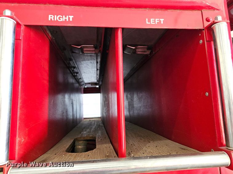 image for item DR5892 1975 International C01910B  pumper fire truck