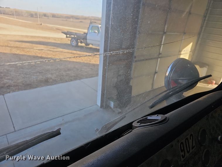 image for item DR5892 1975 International C01910B  pumper fire truck