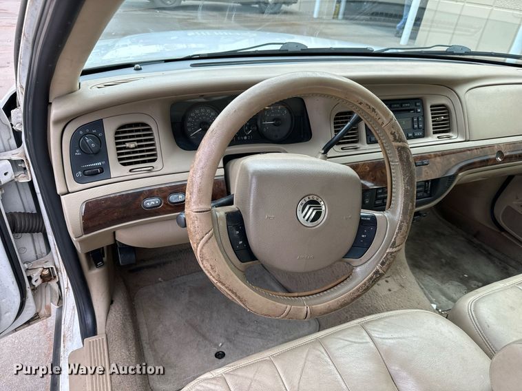 image for item GG9832 2007 Mercury Grand Marquis