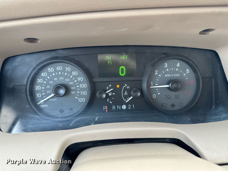 image for item GG9832 2007 Mercury Grand Marquis