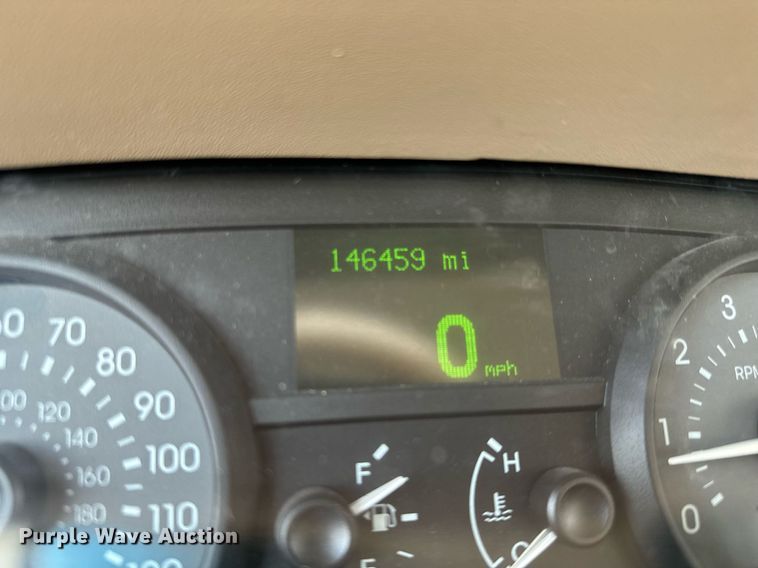 image for item GG9832 2007 Mercury Grand Marquis