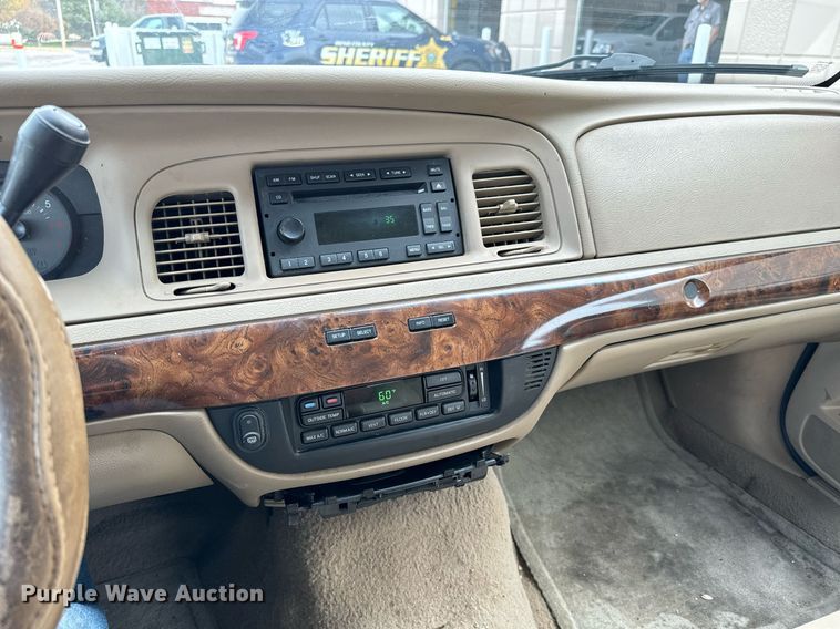 image for item GG9832 2007 Mercury Grand Marquis