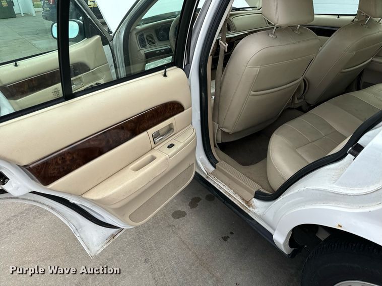 image for item GG9832 2007 Mercury Grand Marquis