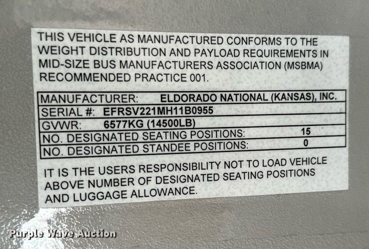 image for item GG9833 2017 Ford Advantage  shuttle bus