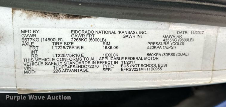 image for item GG9833 2017 Ford Advantage  shuttle bus