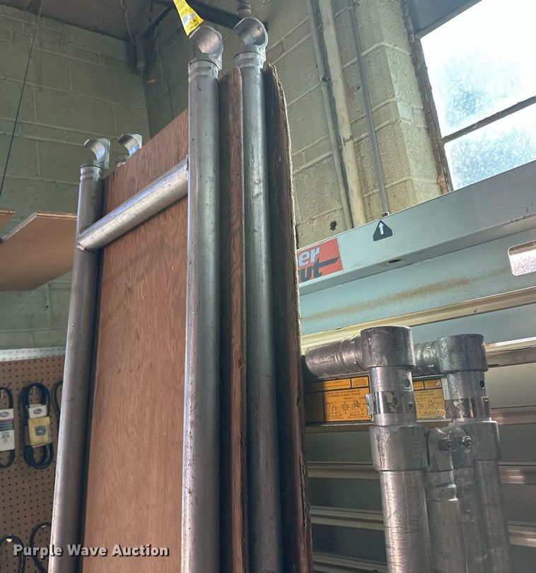 image for item GP9601 Aluminum scaffolding uprights