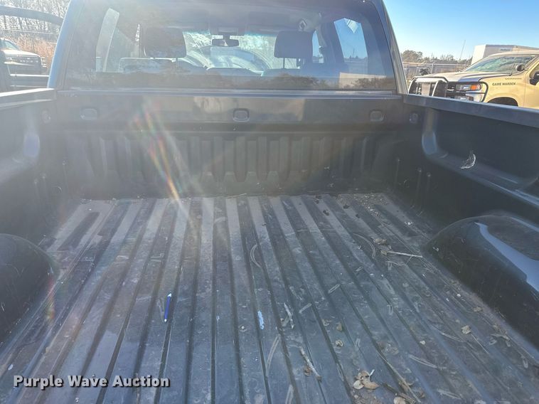 image for item IU9093 2018 Chevrolet Silverado 1500  Crew Cab pickup truck