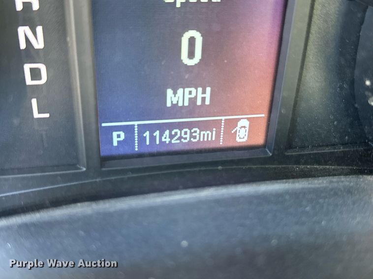 image for item IU9093 2018 Chevrolet Silverado 1500  Crew Cab pickup truck