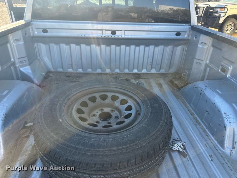 image for item IU9095 2019 Chevrolet Silverado 1500  Crew Cab pickup truck