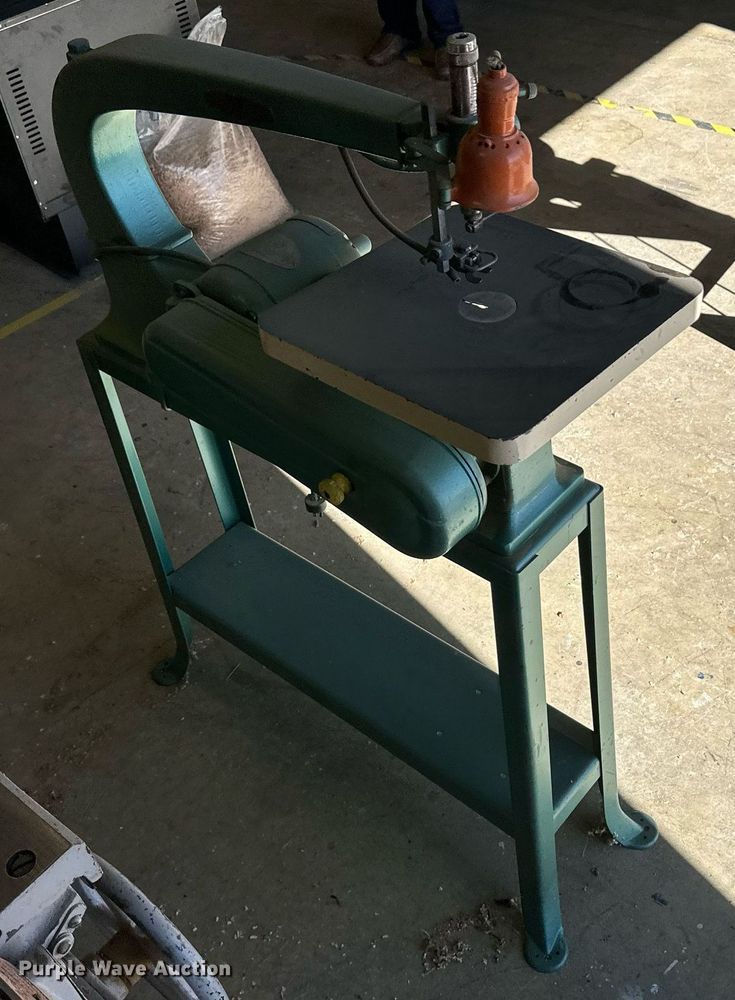 image for item IU9104 (2) Delta scroll saws