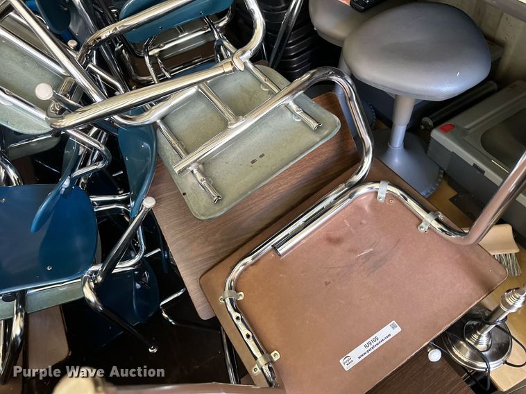 image for item IU9105 Desks