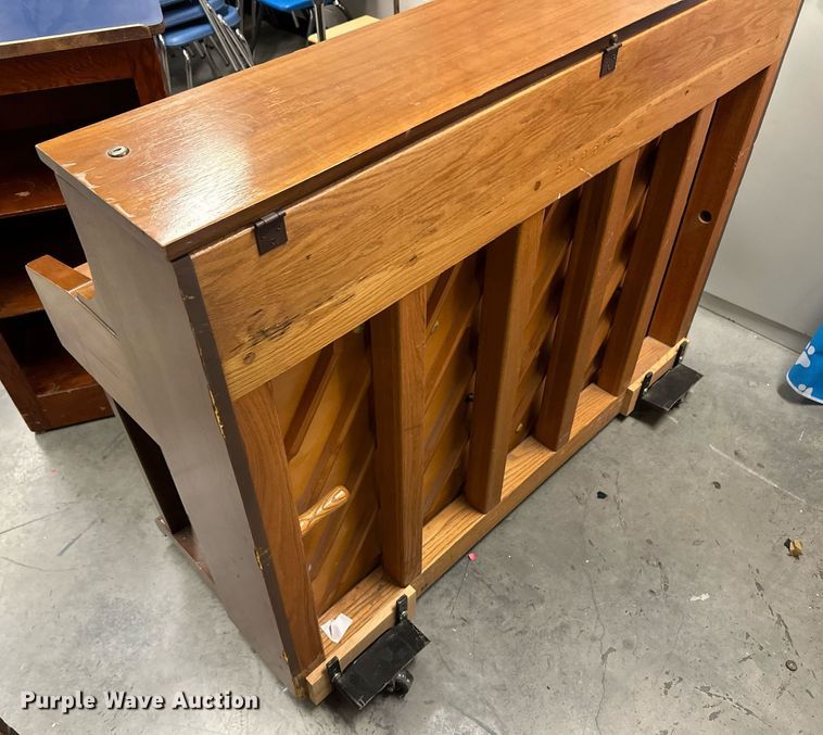 image for item IU9107 (2) pianos