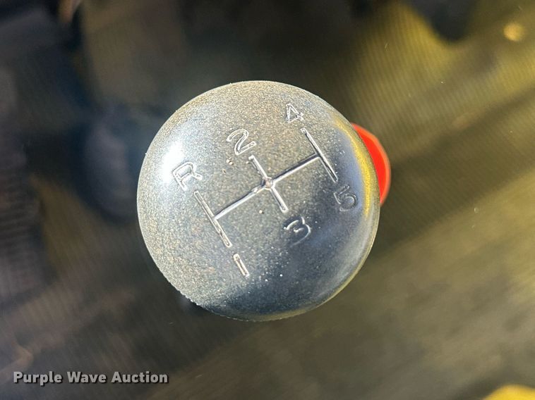 image for item IU9133 1986 Ford C800  pumper fire truck