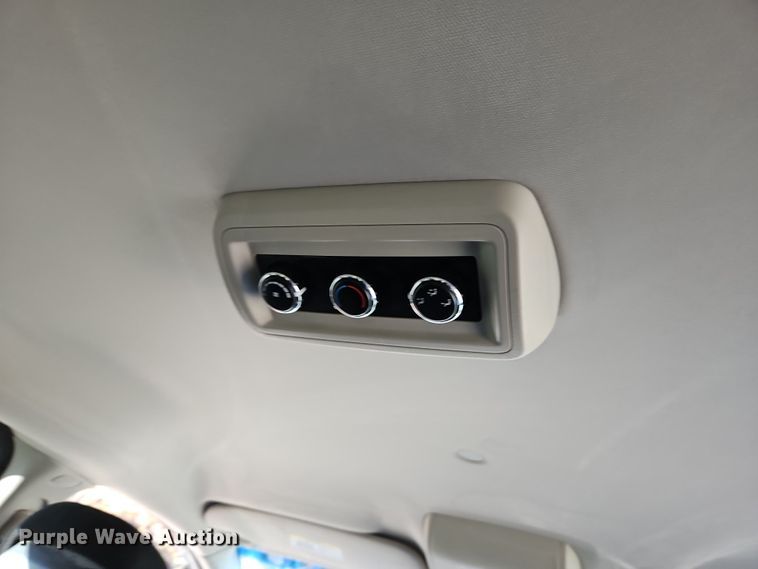 image for item LB9598 2011 Dodge Grand Caravan  van