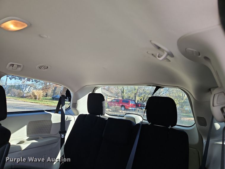 image for item LB9598 2011 Dodge Grand Caravan  van