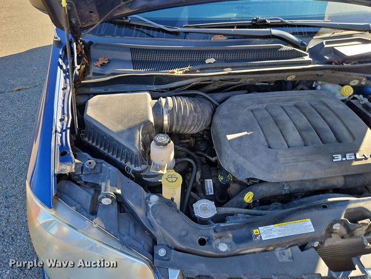 image for item LB9598 2011 Dodge Grand Caravan  van