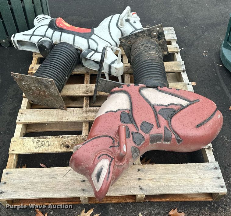 image for item LO9297 Playground equipment