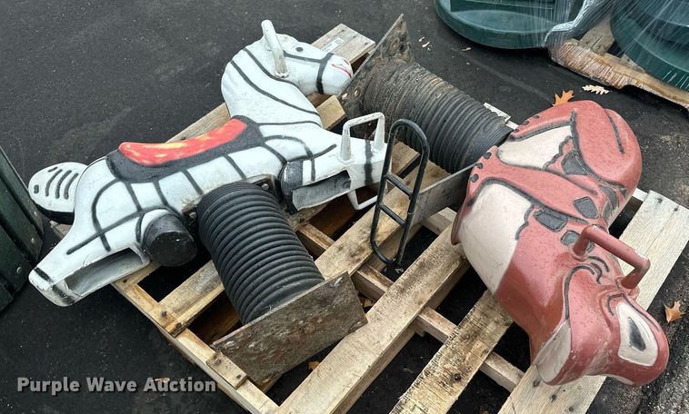 image for item LO9297 Playground equipment