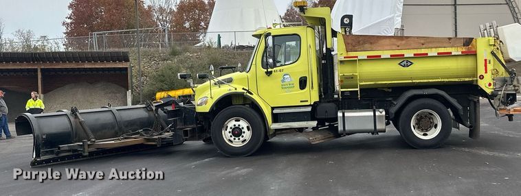 image for item LO9300 2006 Freightliner Business Class M2  dump truck