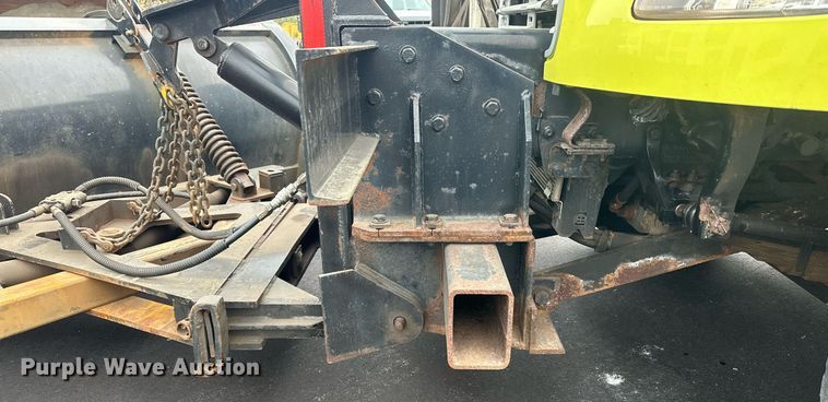 image for item LO9300 2006 Freightliner Business Class M2  dump truck