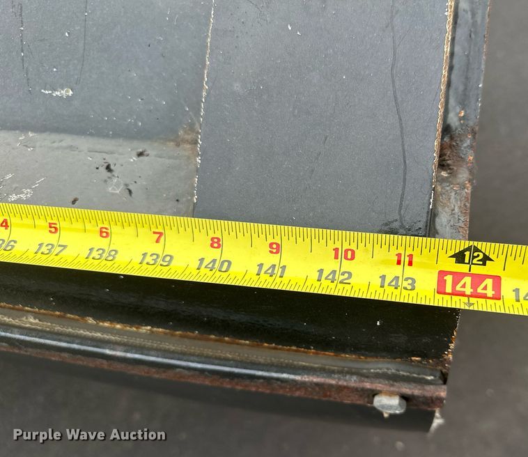 image for item LO9300 2006 Freightliner Business Class M2  dump truck