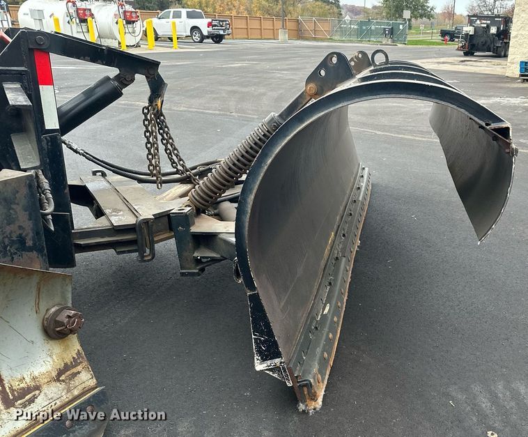 image for item LO9300 2006 Freightliner Business Class M2  dump truck